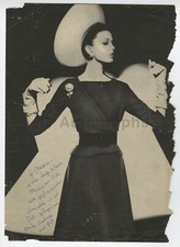 Jacqueline Kennedy Hand Written Fashion Note Ideas for Designer Oleg Cassini