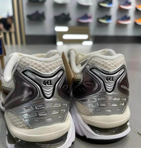 Nuevo ASICS Kayano 14 Crema Negro ¡ENVÍO GRATUITO! - Imagen 7 de 8