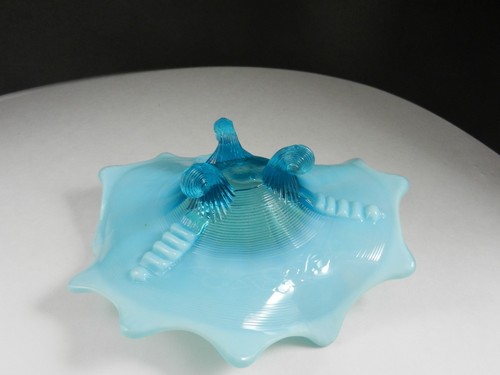 Northwood Glass Fluted Scrolls Bon Bon Dish 3 Toed Blue Opalescent 8" D c 1898 - Picture 3 of 4