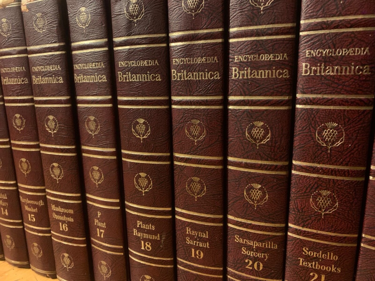 Encyclopedia Britannica 全24巻+別巻　1768年 s-l400.jpg
