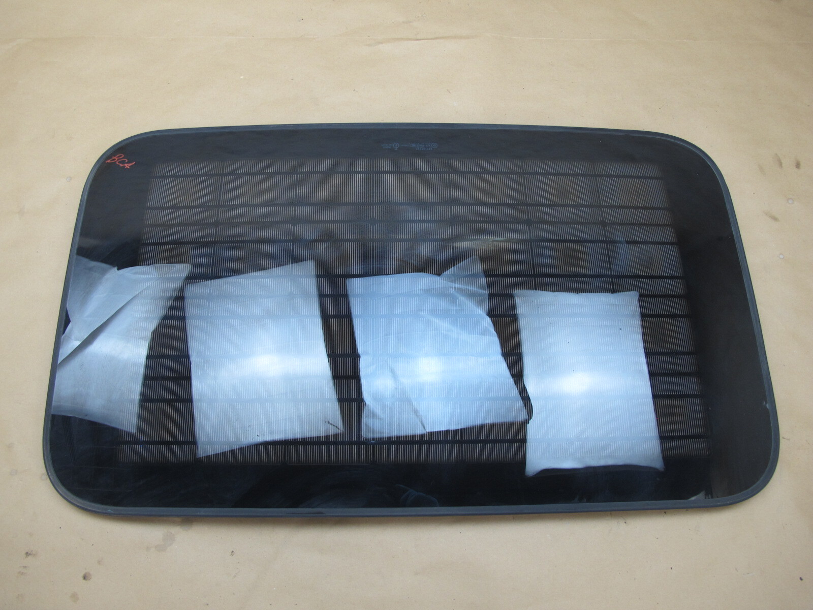 2006-2012 BENTLEY FLYING SPUR FRONT UPPER SUNROOF MOON ROOF GLASS WINDOW PANEL