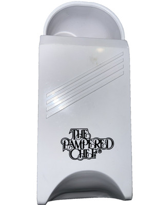The Pampered Chef Adjustable Measuring Cup Scoop 1/8 - 1/2 or 25 ml to125 ml