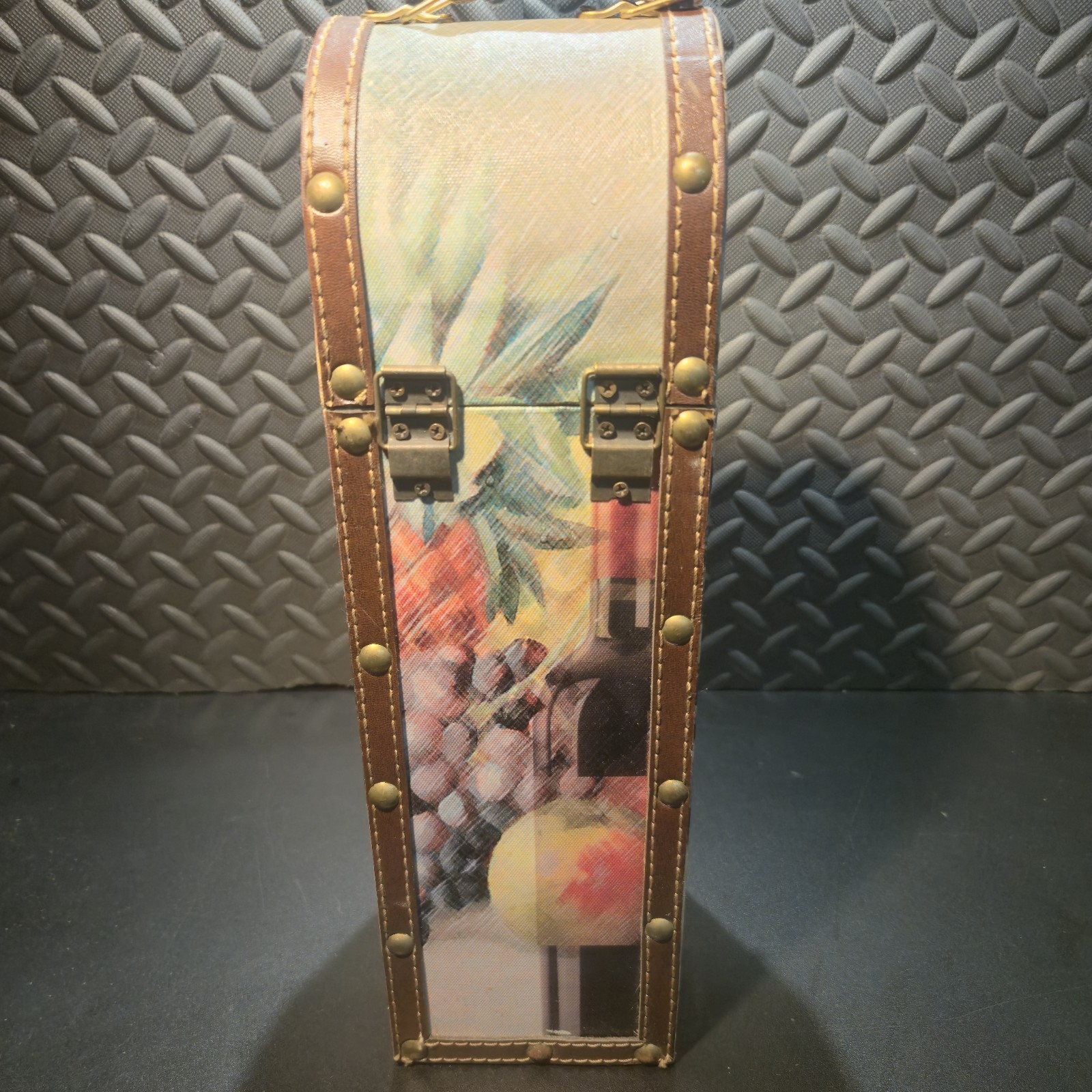 New Elements Single Wine Gift Box w/ Grapes - 14 3/4" Tall - Leather Trim image 6