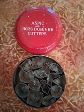 VINTAGE TALA METALOWA BLASZKA ASPIC I PRZECINARKI DO ŻYWNOŚCI - ANGLIA