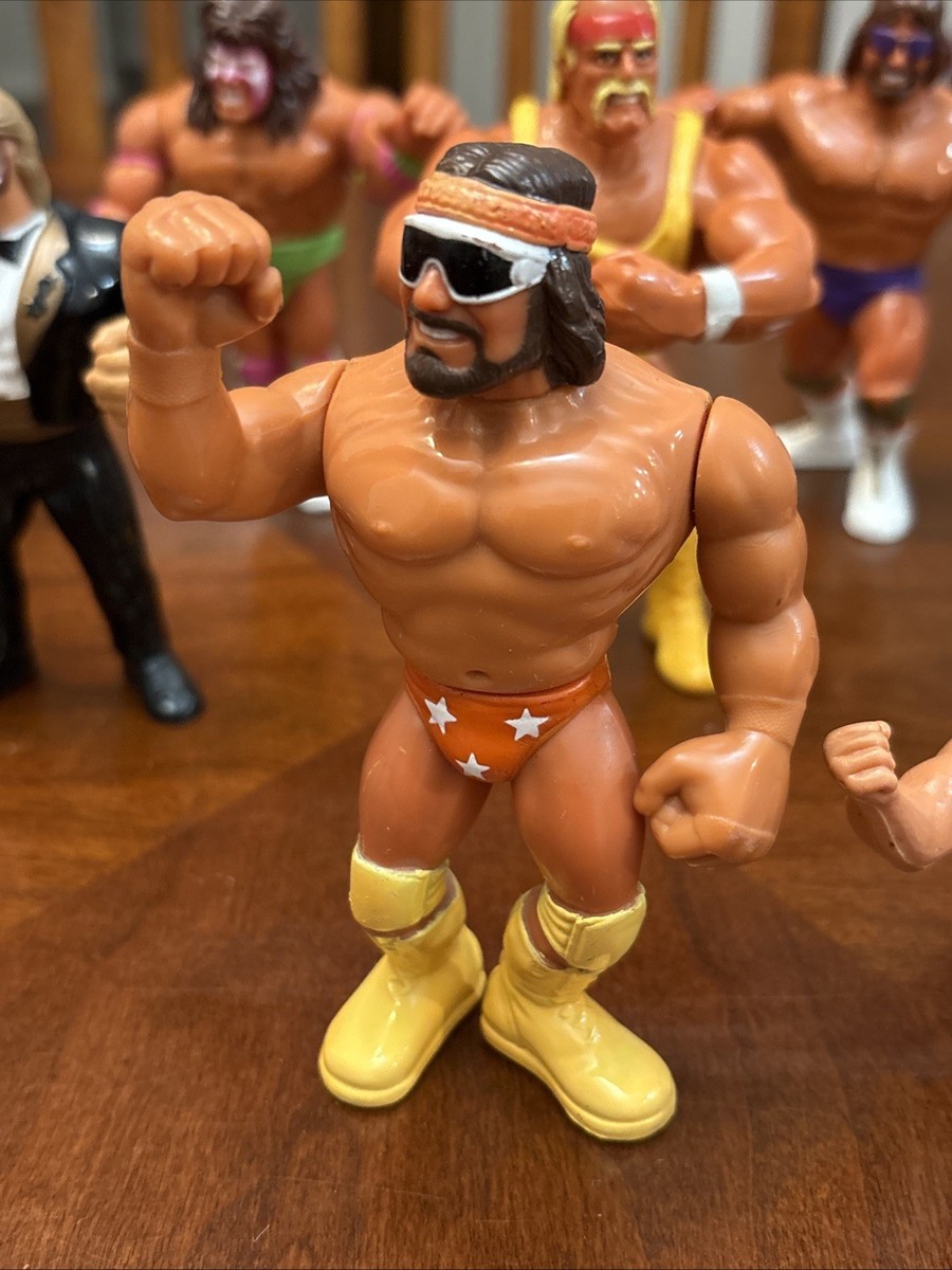 vintage 90s wrestling figures lot Macho Man Hulk Hogan WWF Hasbro