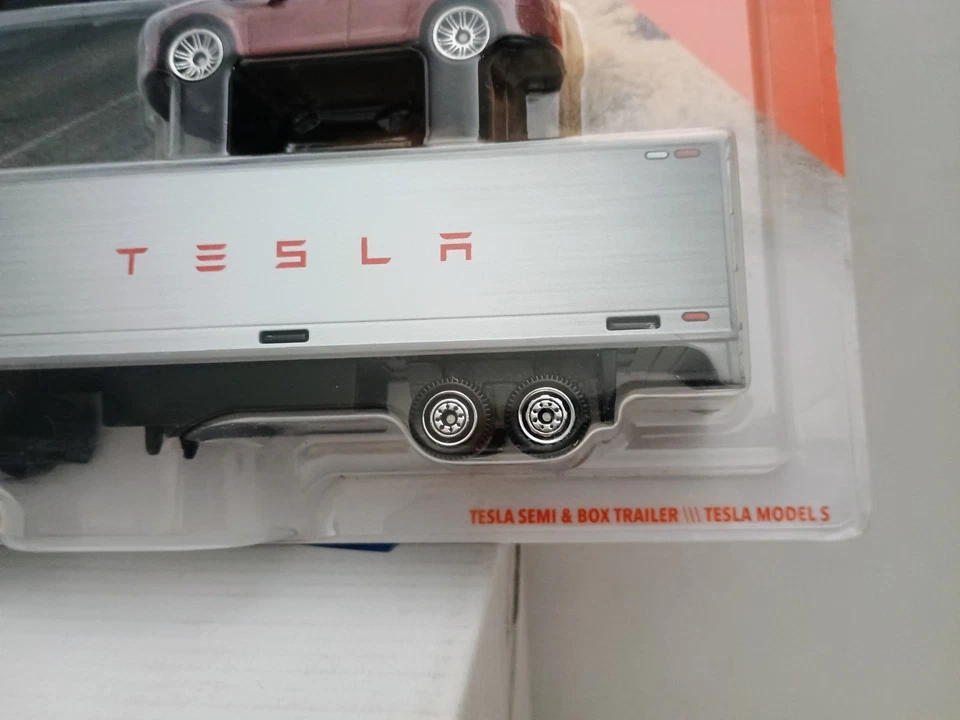 火柴盒 CONVOYS - 特斯拉半盒拖车带 2020 特斯拉公路车 - 很好 — 第 4/4 张图片