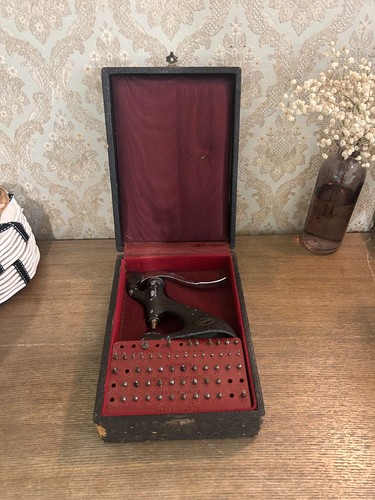 Vintage Seitz Watchmaker’s Jeweling Tool Set – with Pushers & Recess - Bild 3 von 12