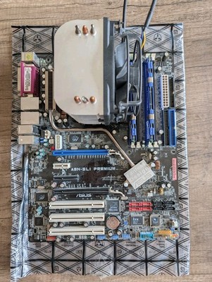 Mainboard Asus A8N-SLI Premium / Athlon 64 X2 4600+ / 2 GB Ram Kingston HyperX