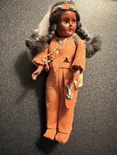 CARLSON NATIVE AMERICAN DOLL 7.5" BLACKFOOT CHIEF FEMALE
