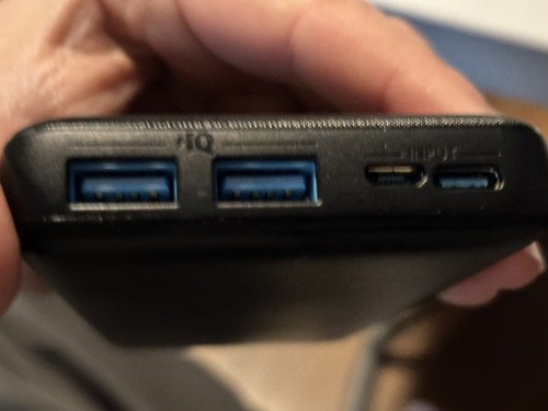 Anker Portable Charger, 325 Power Bank (PowerCore Essential 20K) 20000mAh Batter - Photo 5 sur 8