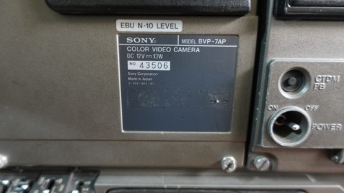 Telecamera Professionale SONY BVP-7AP BetacamSP 3CCD - Foto 7 di 13