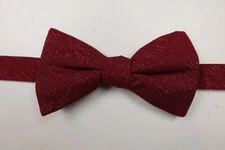 RYAN SEACREST DISTINCTION Red Shiny Shimmering Stripe Bow Tie NEW
