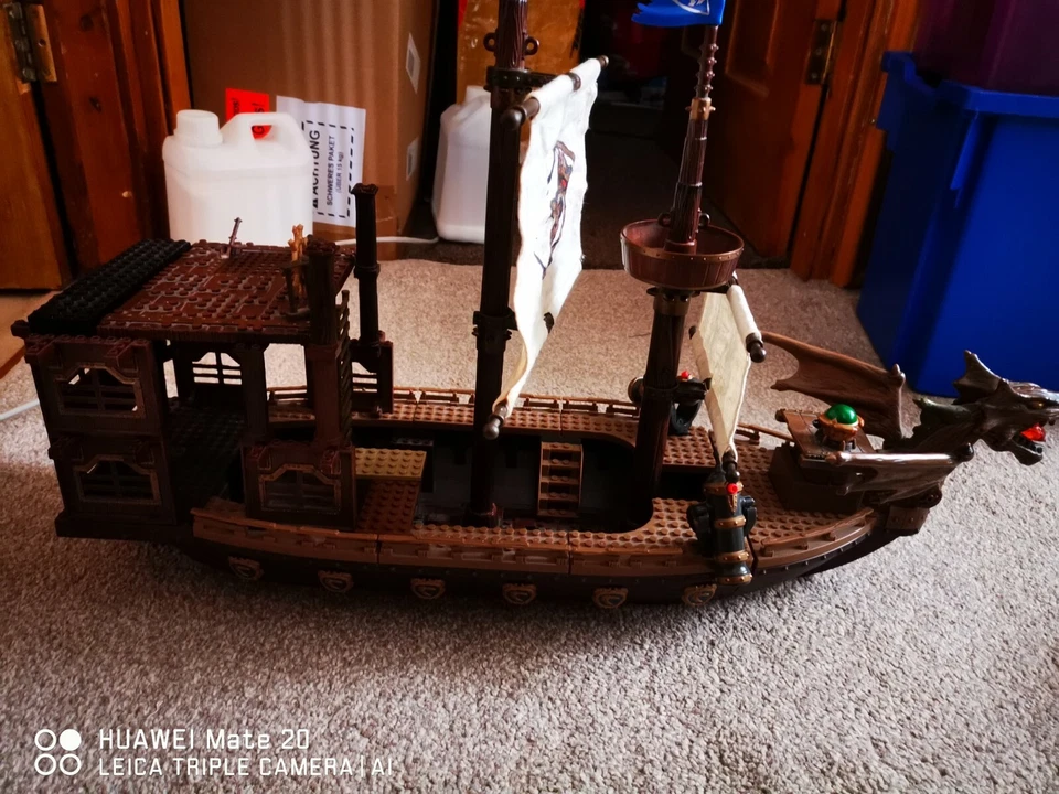 Rare 2003 Mega Bloks 9895 Probuilder Dragons Krystal Man-O-War Battleship minifi - Image 2 of 4