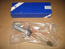 New Clutch Master Cylinder Austin Healey 100-6 and 3000 .625 Bore