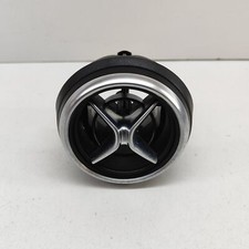 MERCEDES-BENZ A W176 Right Dashboard Air Vent A1768300754 1.5D 2016 27872430