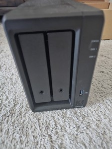 Synology DiskStation DS723+ 2-Bay NAS, 10GB Ram, 2x8TB HDD, 2x1Gb Ethernet.