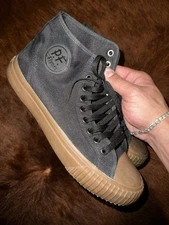 pf flyer black high top sneaker gum sole size 9.5 men