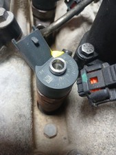 Injecteur Fiat 130