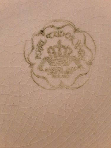 ROYAL TUDOR WARE BARKER BROS OVAL SERVING PLATTER WHITE w/ STRIPES - Picture 3 of 3