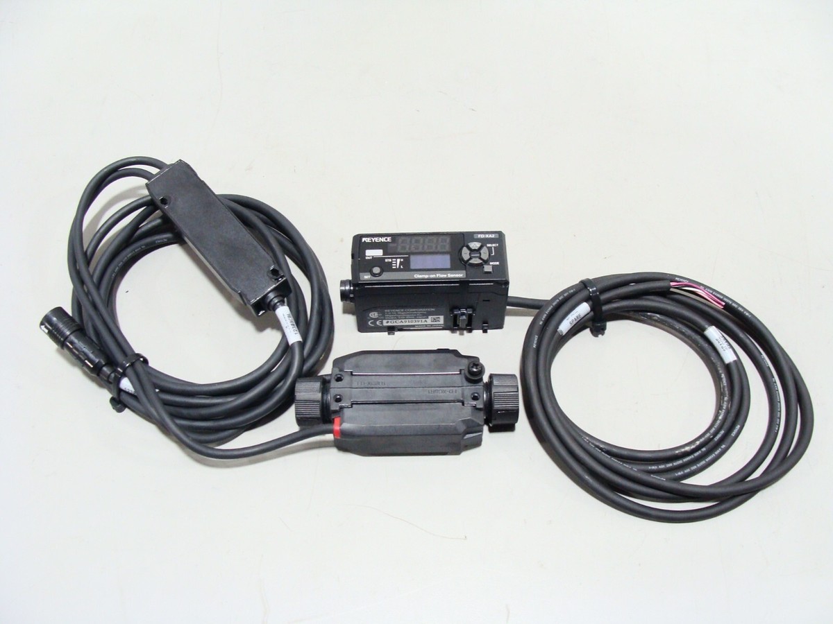 Keyence FD-XA2 Controller + FD-XS8 Clamp-On Micro Flow Sensor & FD