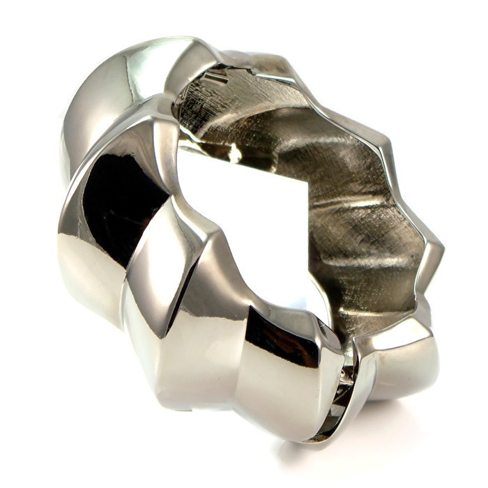 Polished Gunmetal Grey Twisted Angles Star Goth Punk Rock Bracelet Cuff Bangle