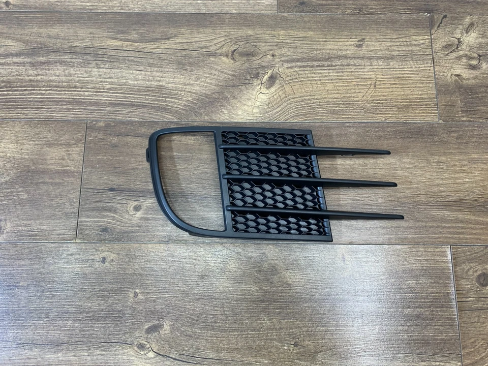 Оригинальная нижняя наружная решетка для правостороннего переднего бампера для VW Volkswagen Golf GTI 2010-2014 годов выпуска - Изображение 2 из 4