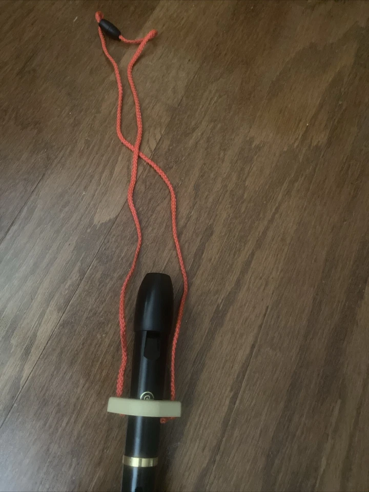 Peripole Angel Soprano Halo Recorder Model PB6000 With Blue Case & Hanging Cord - Image 4 of 4