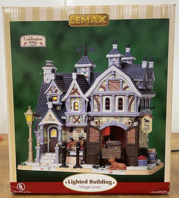 Lemax Lighted Caddington Village Livery - New in Box - 2008 Christmas 85702