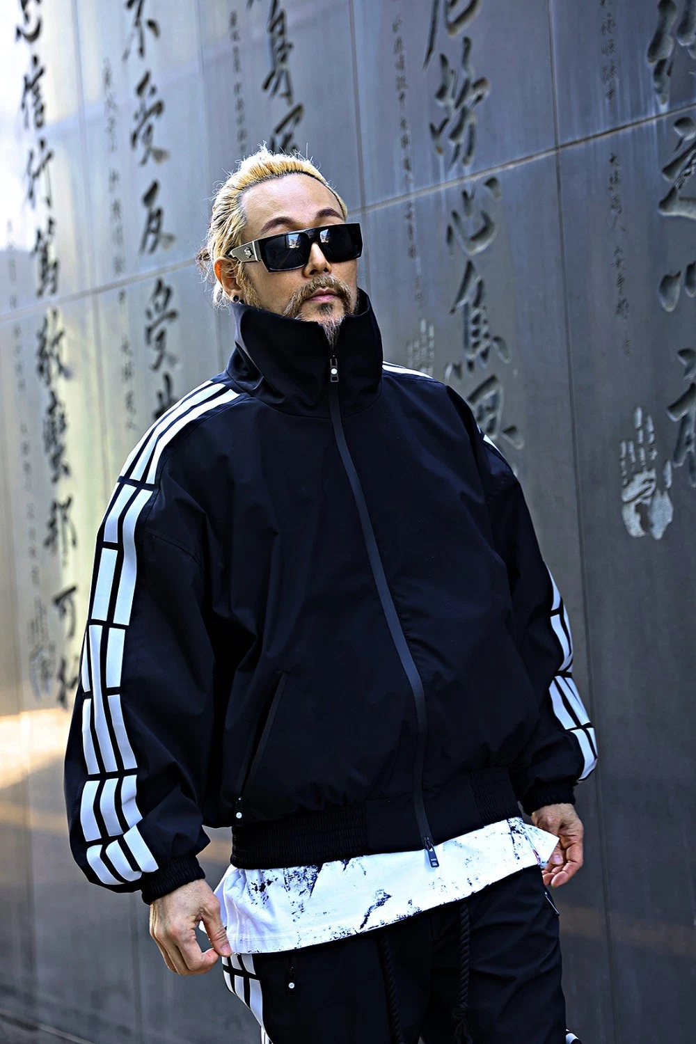 ByTheR Men's Korean Flag 'Geon-Gon-Gam-Ri' Reflective High Neck Zip-Up Jacket