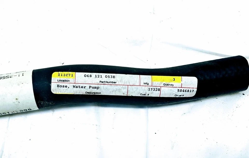 Manguera de derivación de refrigerante del motor Mackay 11-2558 reemplaza OEM 068121053E para VW NOS Foto 4 de 4