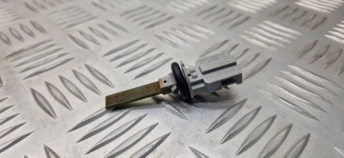 VW PASSAT Variant B6 3C5 Temperatursensor 1K0907543E 2.00 Diesel 103kw 34591703