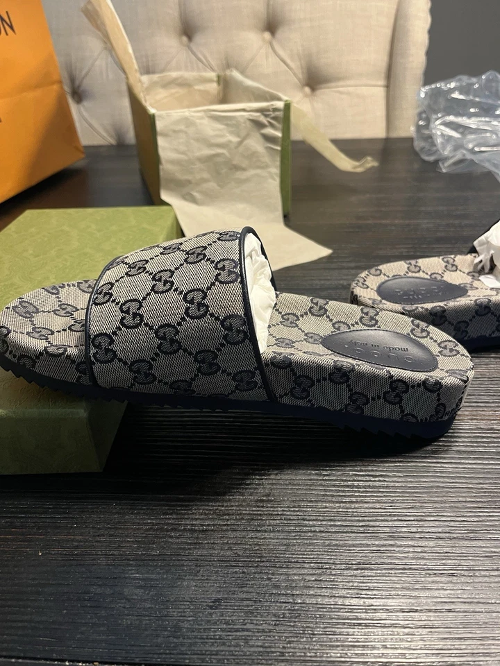 Sandalia Gucci GG Slide 'Beige Azul Monograma Nueva Con Caja Y Bolso Talla 6 Foto 4 de 4