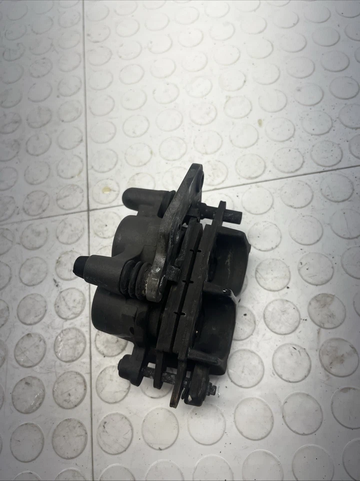 Pinza de freno delantera derecha Kawasaki Versys 650 2009 43080-0076-DJ OEM Foto 4 de 4