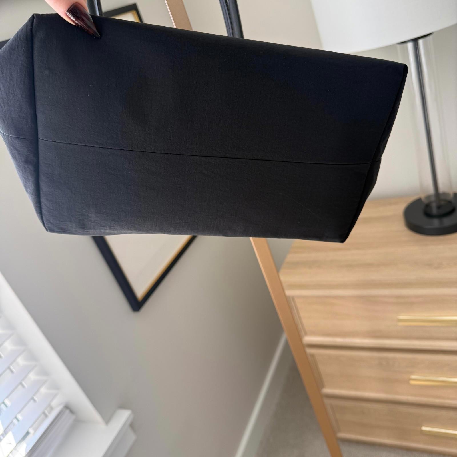 Universal Thread Black Foundational Tote Handbag - image 7