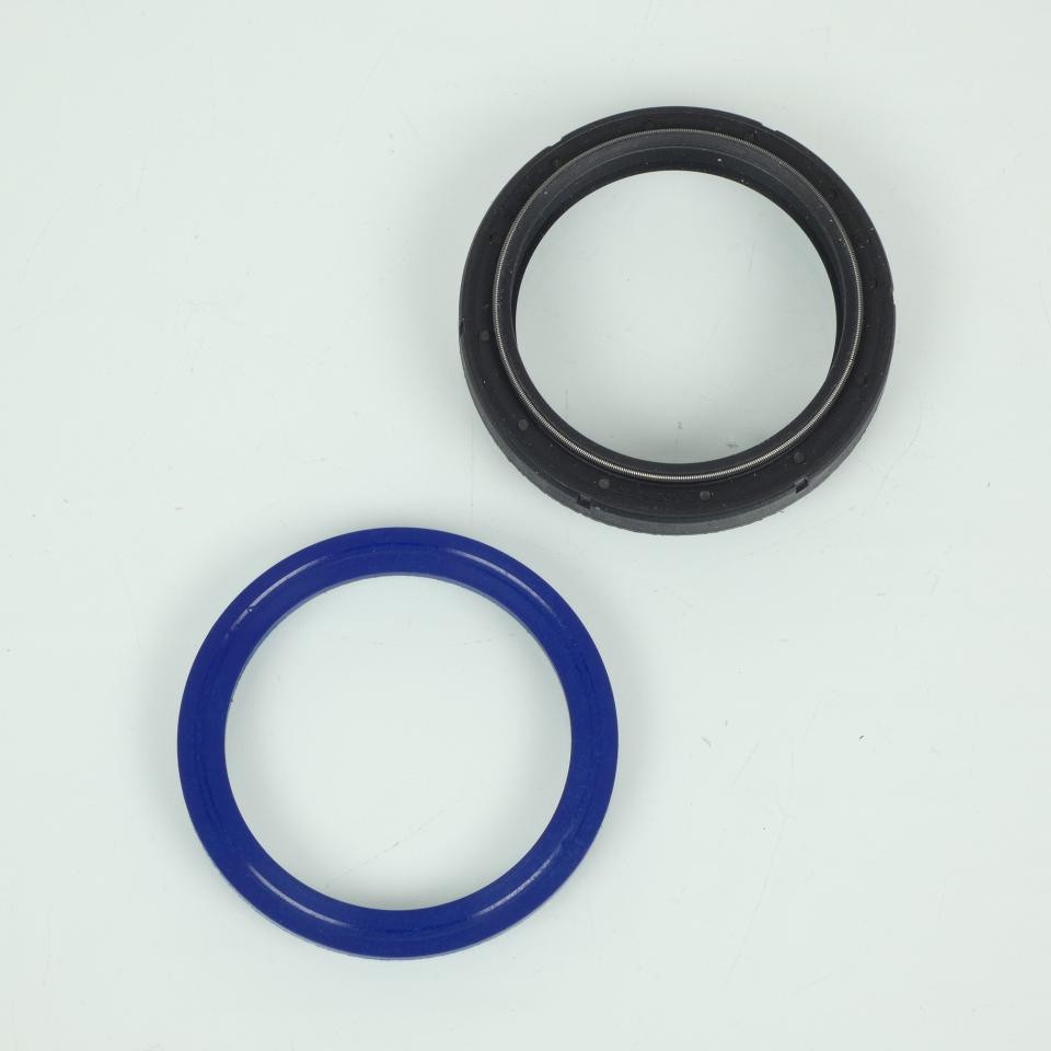 Cache poussière de fourche SKF pour restaurer la suspension Suzuki 650
