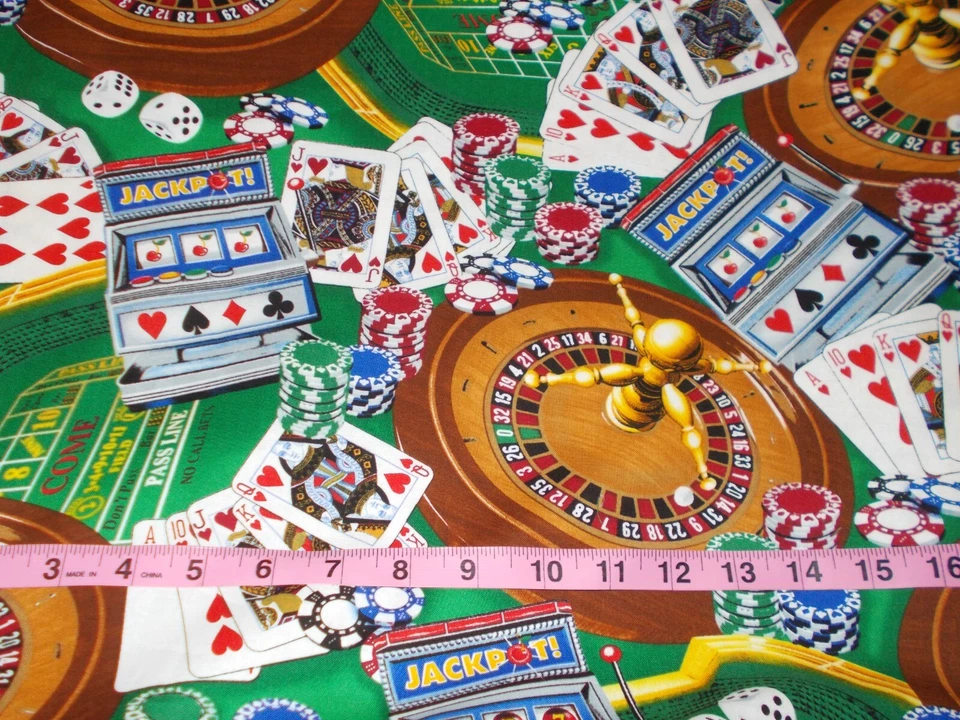 BTY TT CASINO Ranuras para Ruleta para Juegos Estampado Verde 100% Algodón Edredón Tela Patio Foto 2 de 2