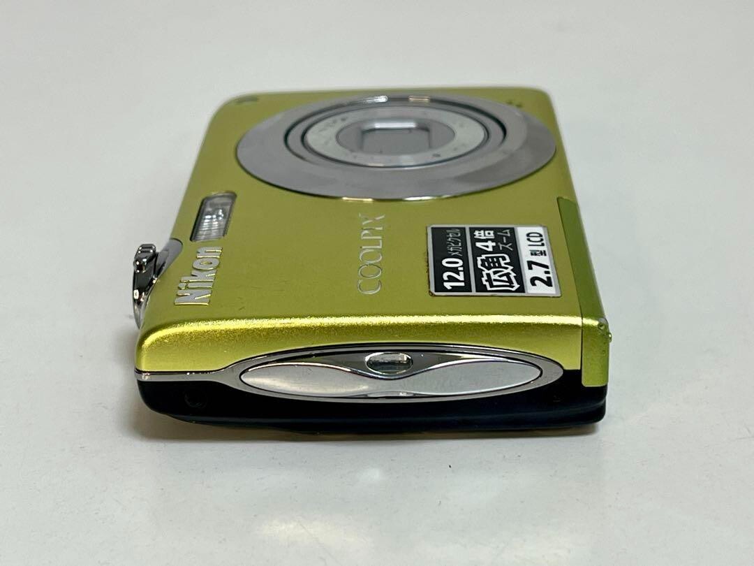 Nikon Digital Camera COOLPIX S Series S3000 Green 4x 12MP
