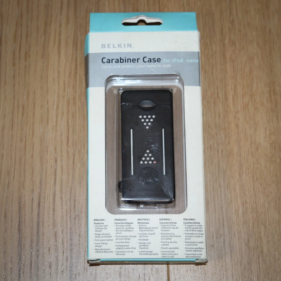 Belkin Carabiner Case, iPod Nano 1st Gen, Black Rubber Skin & Metal Clip, NEW - Image 4 of 4