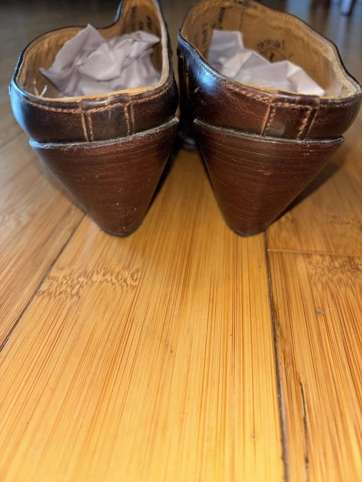 Lucchese Charlie 1 Caballo Cuero Mulas Tacones Deslizables Mujer Talla 9.5 B Marrón Western Foto 4 de 4