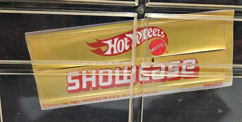 Vintage 1981 MATTEL HOT WHEELS Wall Mount 16 Car Showcase Display Case NEW - Image 2 of 4