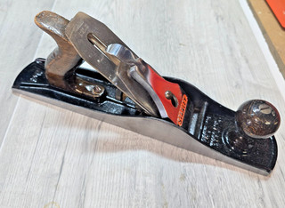 Stanley Bailey No. 5 355 mm (14 inches) long plane 50 mm (2 inches) Woodworking