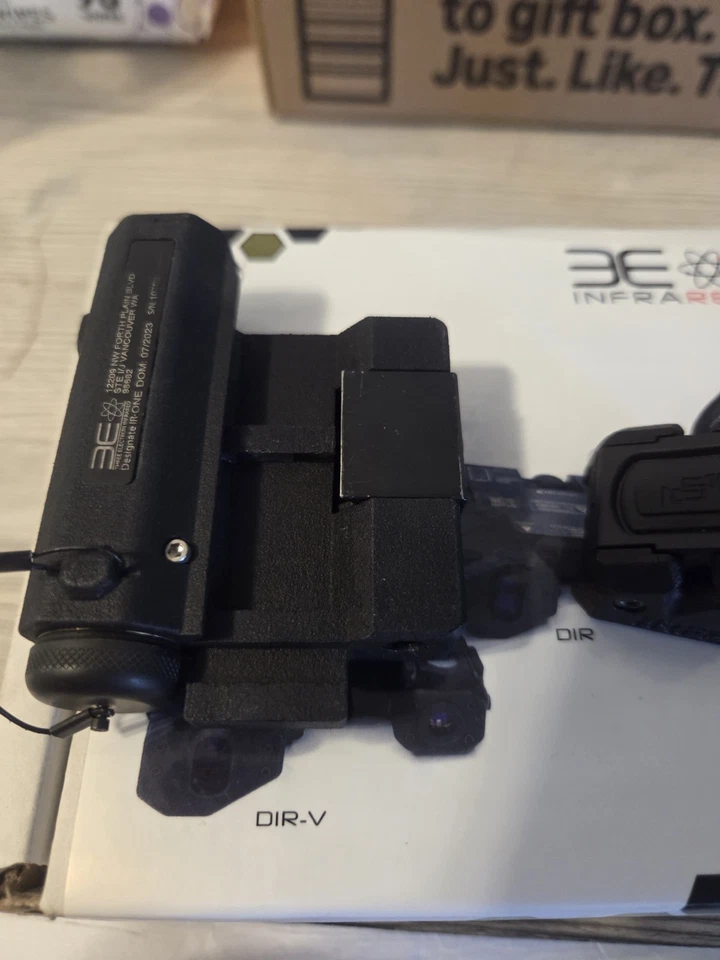 Láser IR Arisaka negro 3eir DIR-ONE Foto 2 de 3