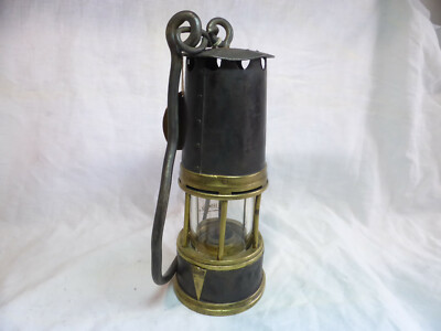Lampe - ancienne lampe de mineur