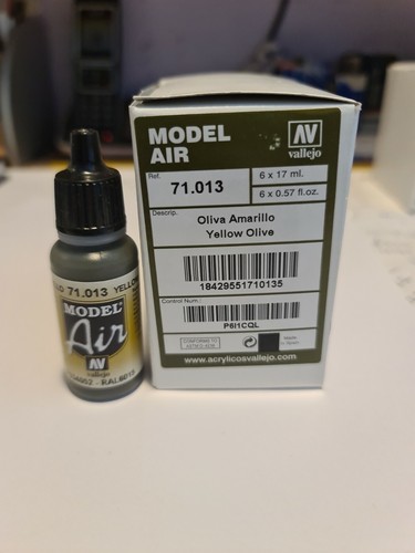 Vallejo Model Air - Zilver 71063