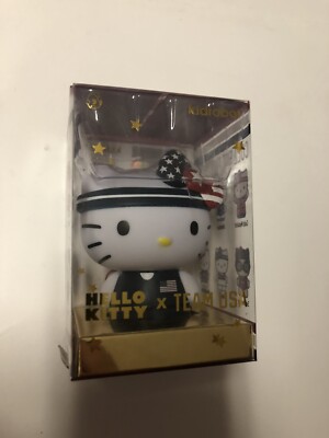 Kidrobot HELLO KITTY TEAM USA Mini Series SWIMMING 3'' Vinyl Figure Olympics NIP