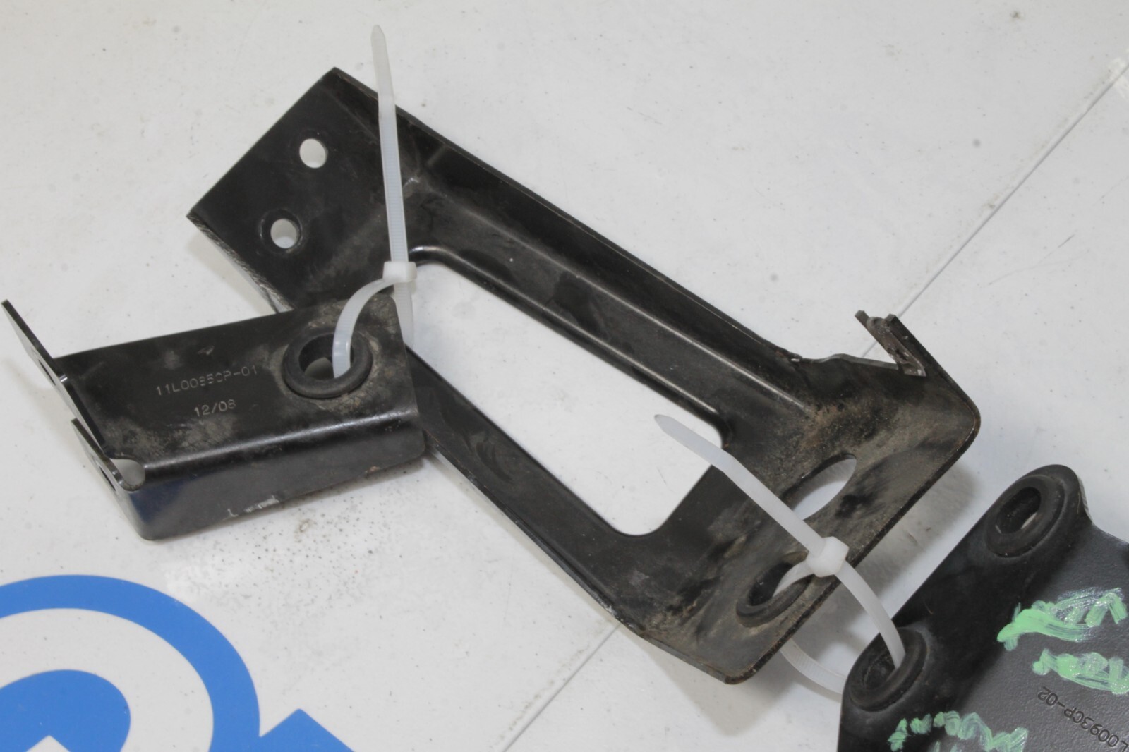 12-14 MCLAREN MP4-12C 12C 570 650 OEM LH UPPER LOWER RADIATOR MOUNTS COMPLETE