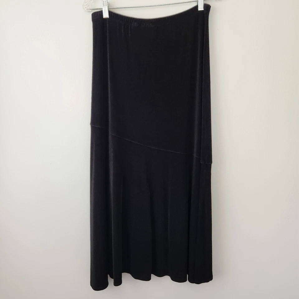 Falda Chicos Travelers para mujer 1 EE. UU. M negra ajustada tejida envolvente sintética vacaciones Foto 4 de 4