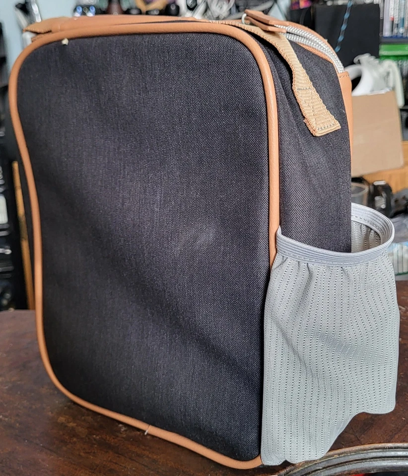 Nueva bolsa de almuerzo Thayer aislada "The Foundry". Foto 3 de 4