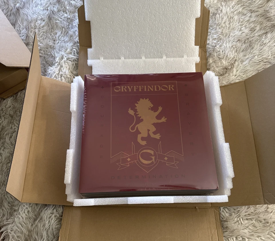 Harry Potter Gryffindor, Complete OST Soundtrack I-7  16 Red LPs ltd 3000 Sets - Image 2 of 2