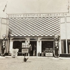 Standard Oil Of NY Lubrication Station Photograph Mobil